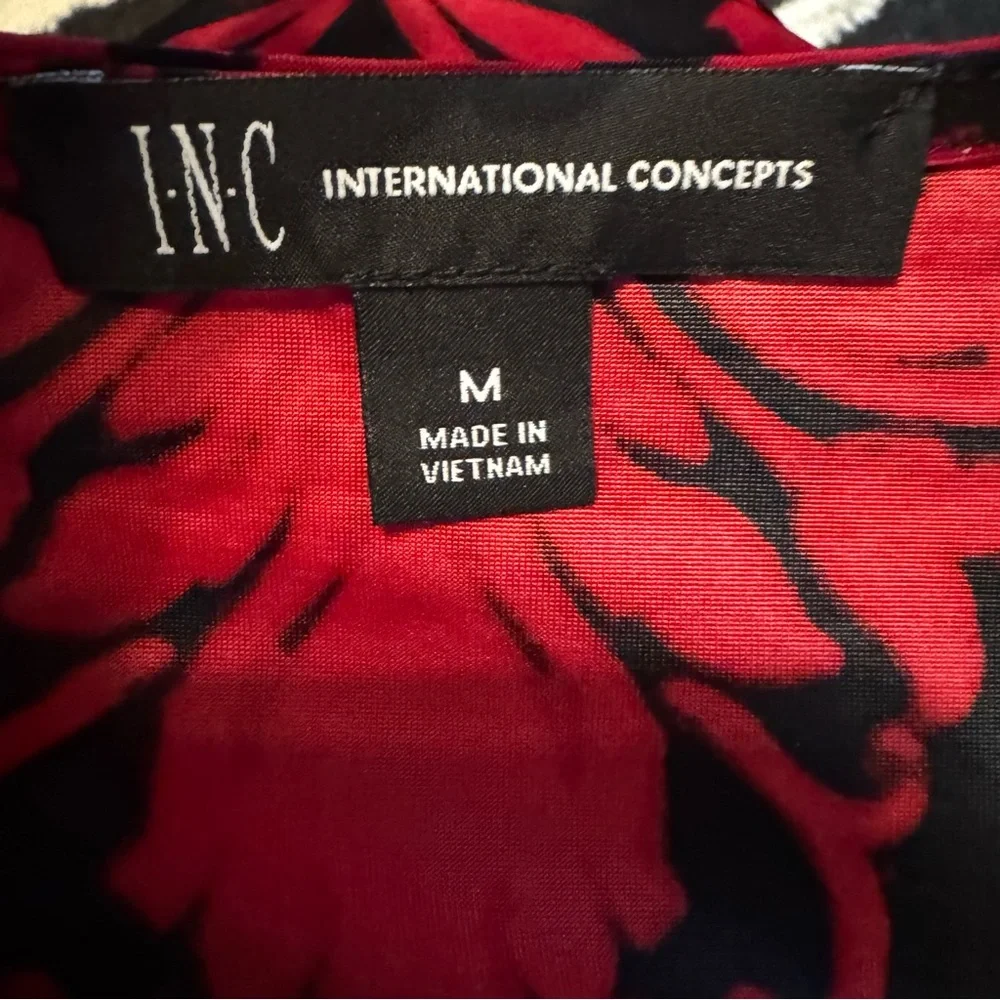 INC International Concepts Black & Red Long-Sleeve Draped Front Top - Picture 4 of 7